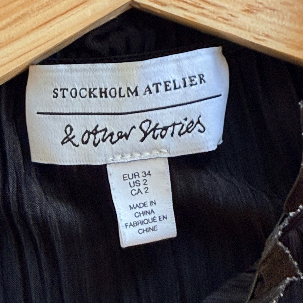 & Other Stories Stockholm Atelier Black Plisse Pleated Mock Neck Midi Dress 2 - Picture 2 of 9